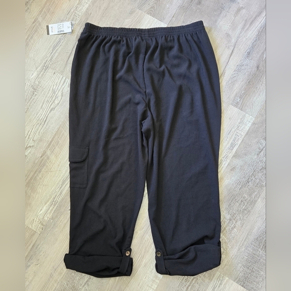 Maggie Barnes Convertible Pants Capris Women's Size 1X Dark Black Lightweight - Picture 3 of 12